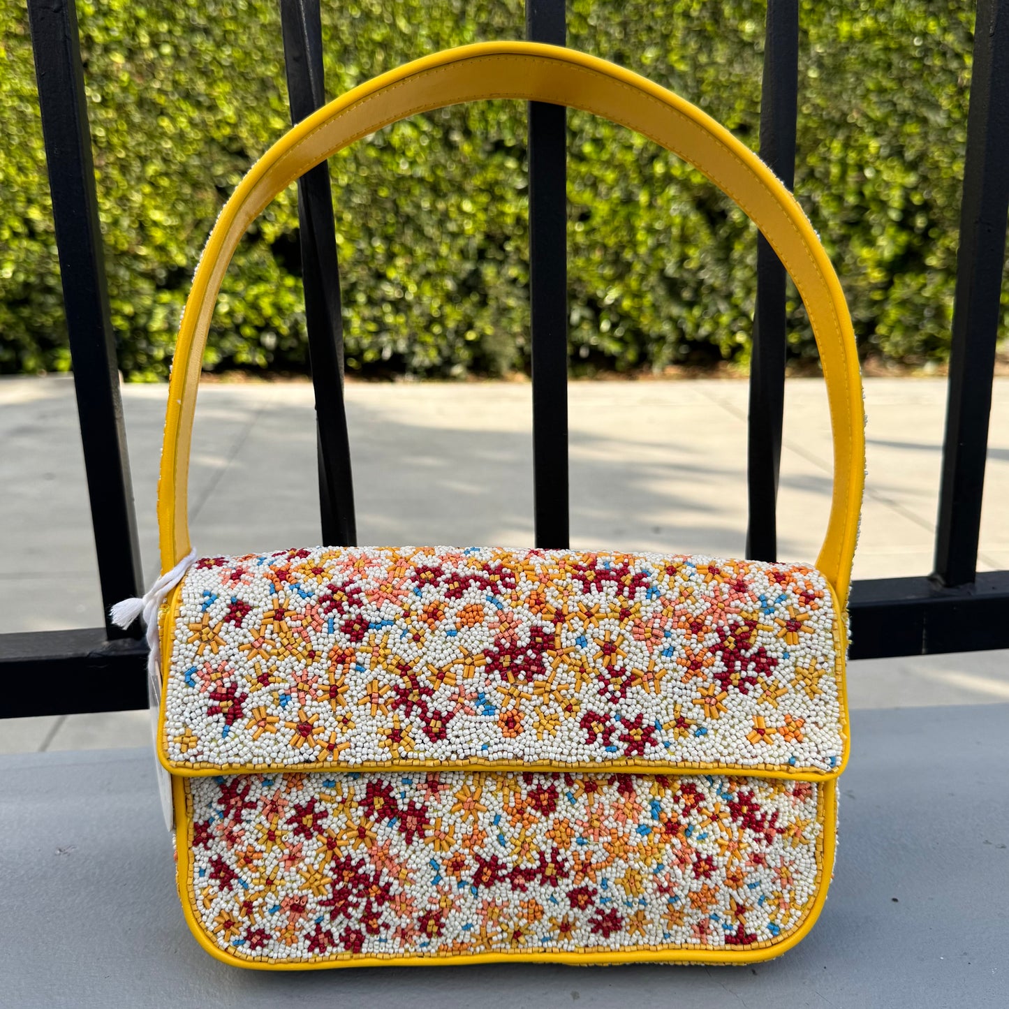 Tommy Beaded Shoulder
Bag In Soleil Flower