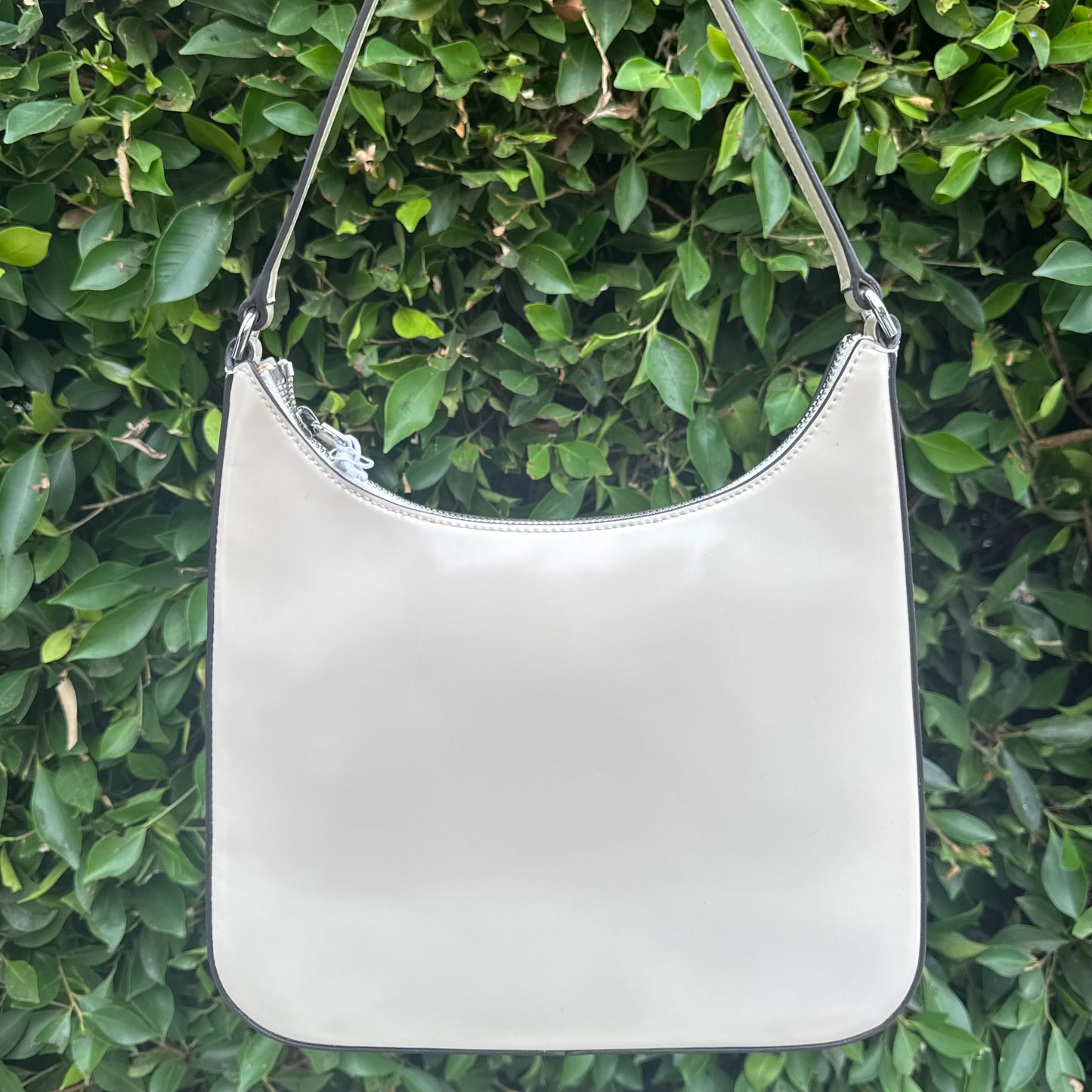 Alec leather shoulder bag