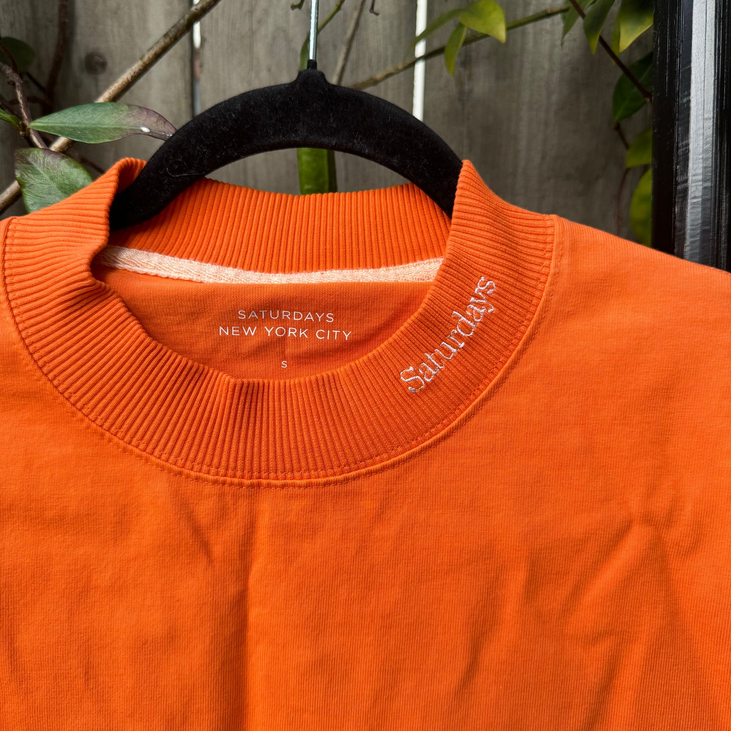 EMB Mockneck LS Shirt